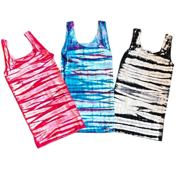 3 NEW Tees by Tina Tie Dye Tank Tops - Picture 1 of 9